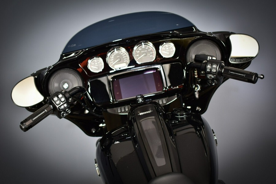 2022 Harley-Davidson Street Glide Special