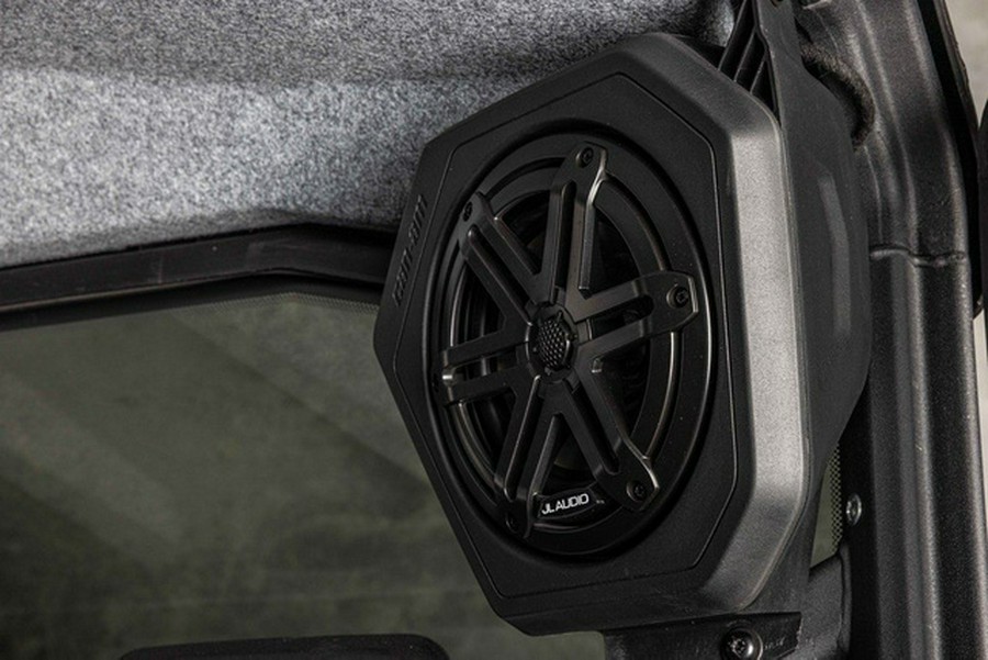 2026 Can-Am Defender MAX Limited HD11