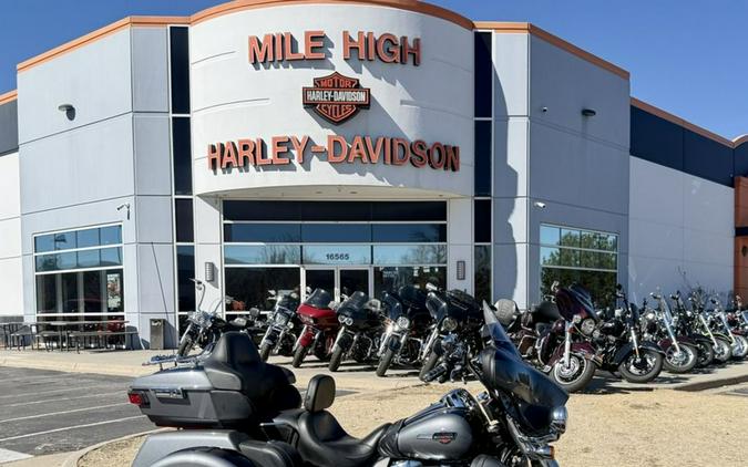2022 Harley-Davidson® FLHTCUTG - Tri Glide® Ultra
