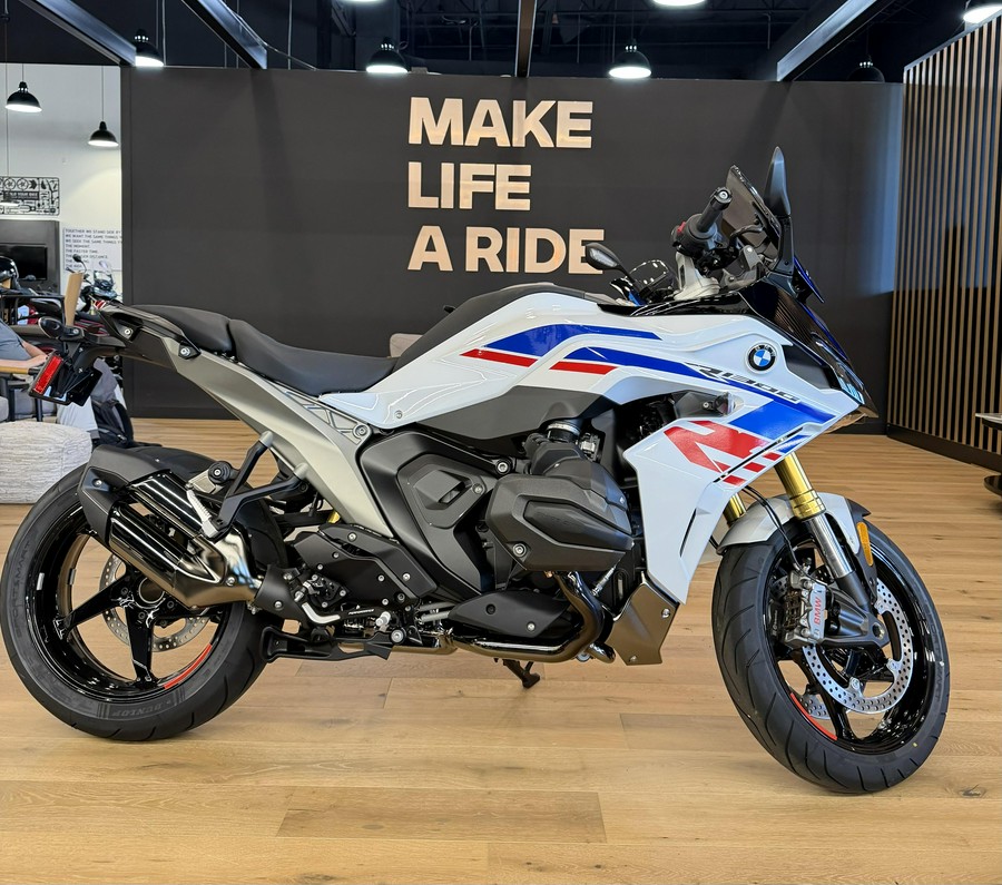 2026 BMW R 1300 RS