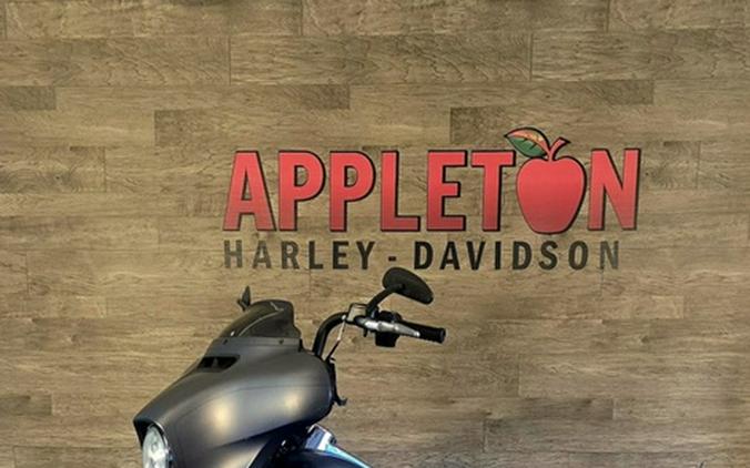 2016 Harley-Davidson FLHXS - Street Glide Special