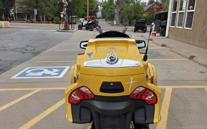 2014 Can-Am Spyder® RT-S SE6