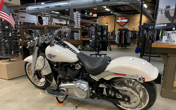 Harley-Davidson Fat Boy 114 2018 FLFBS Bonneville Salt Pearl