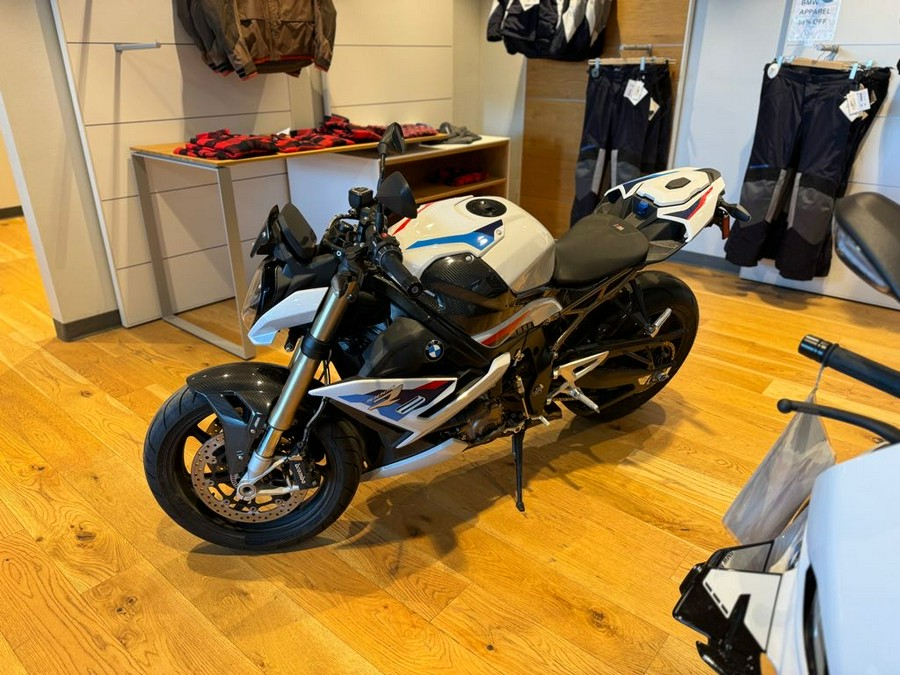 2023 BMW S 1000 R