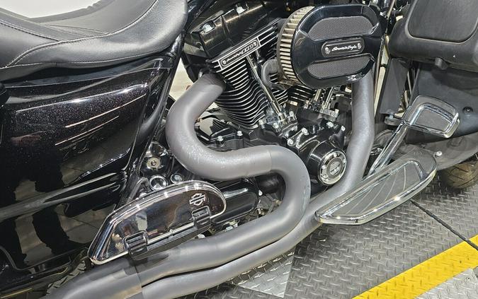 FLHXSE 2016 CVO™ Street Glide®