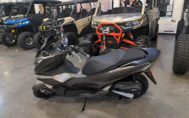 2023 Honda® PCX