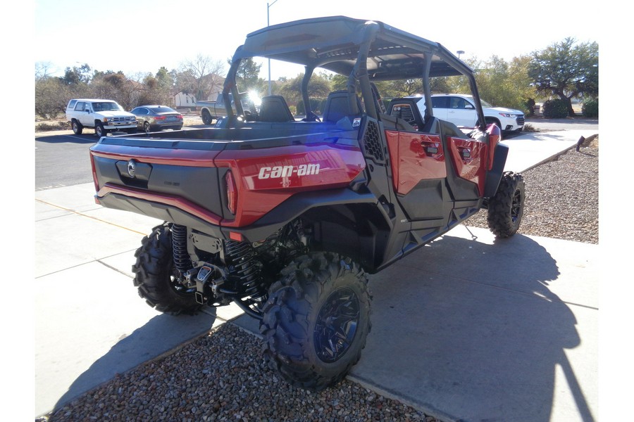 2024 Can-Am Commander Max XT 700 Red / Black