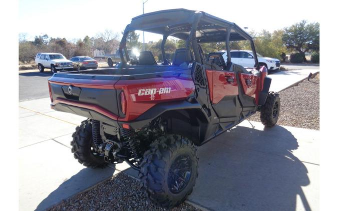 2024 Can-Am Commander Max XT 700 Red / Black