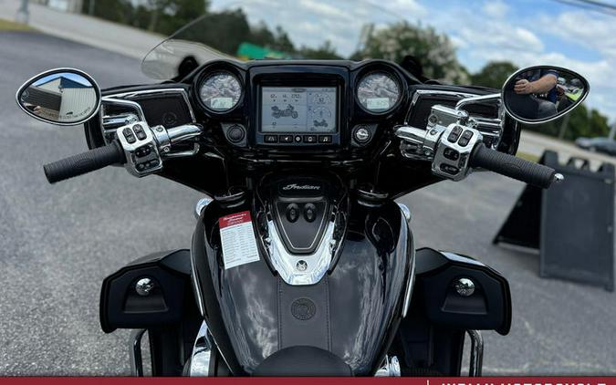 2021 Indian Motorcycle® Roadmaster® Limited Thunder Black Azure Crystal