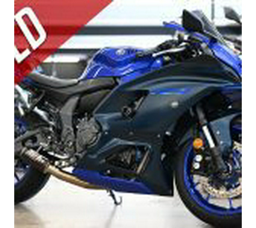 2023 Yamaha R7