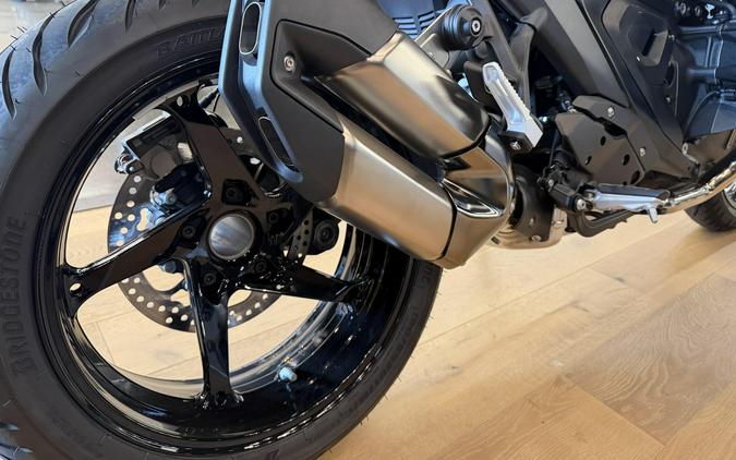 2026 BMW R 1300 R