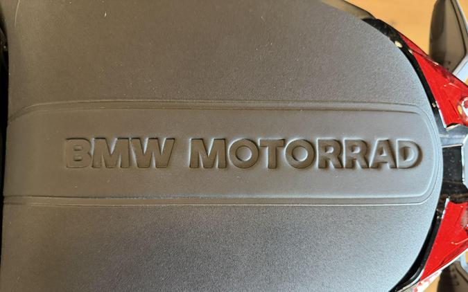 2026 BMW R 1300 R
