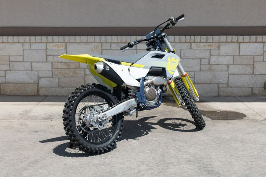 New 2024 HUSQVARNA FC 250 WHITE