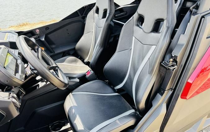 2026 Can-Am® Commander MAX XT 700
