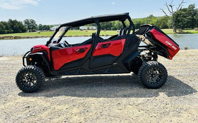 2026 Can-Am® Commander MAX XT 700