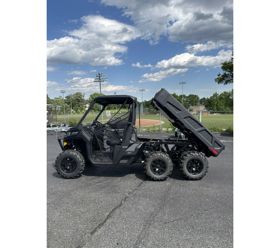 2026 Can-AM DEFENDER 6X6 XT HD10