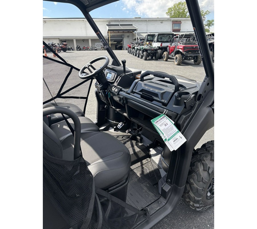 2026 Can-AM DEFENDER 6X6 XT HD10