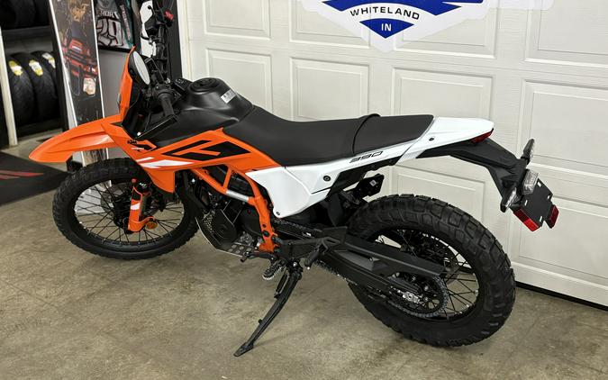 2026 KTM 390 Enduro R