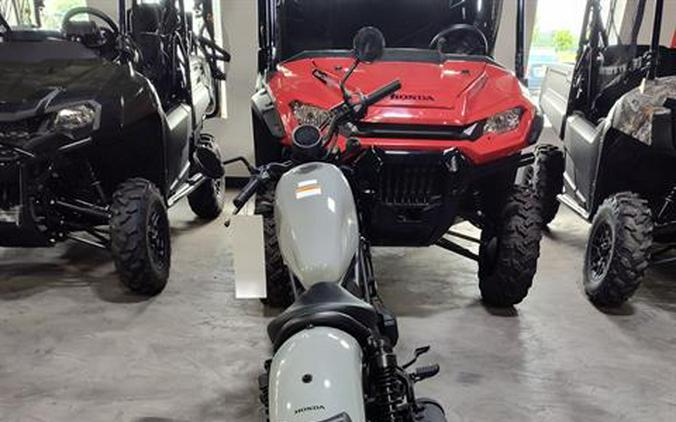 2026 Honda Rebel 300 E-Clutch