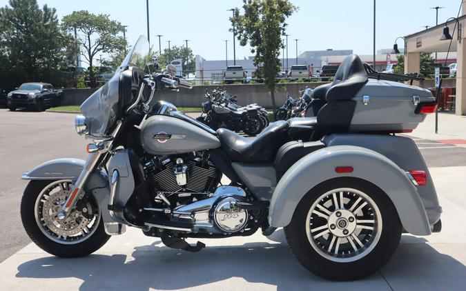 2024 Harley-Davidson Tri Glide Ultra (FLHTCUTG)