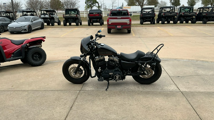 2012 Harley-Davidson® XL1200C 1200 Custom