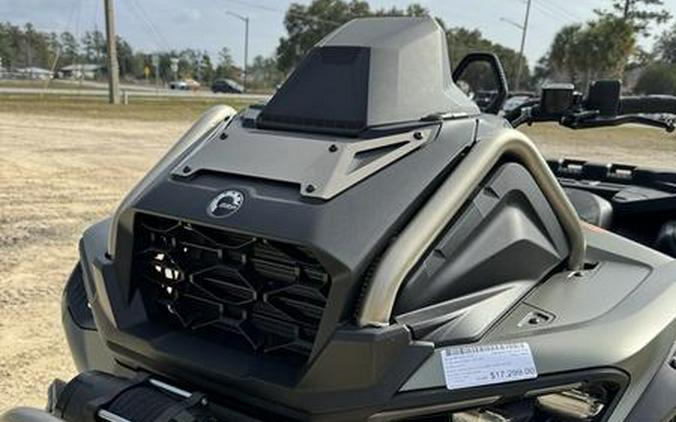 2026 Can-Am® Outlander X mr 1000R Loft Green Satin