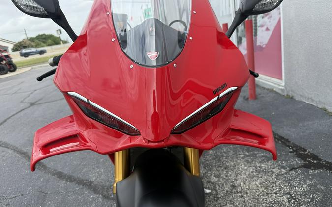 2025 Ducati Panigale V4 S - 00901C