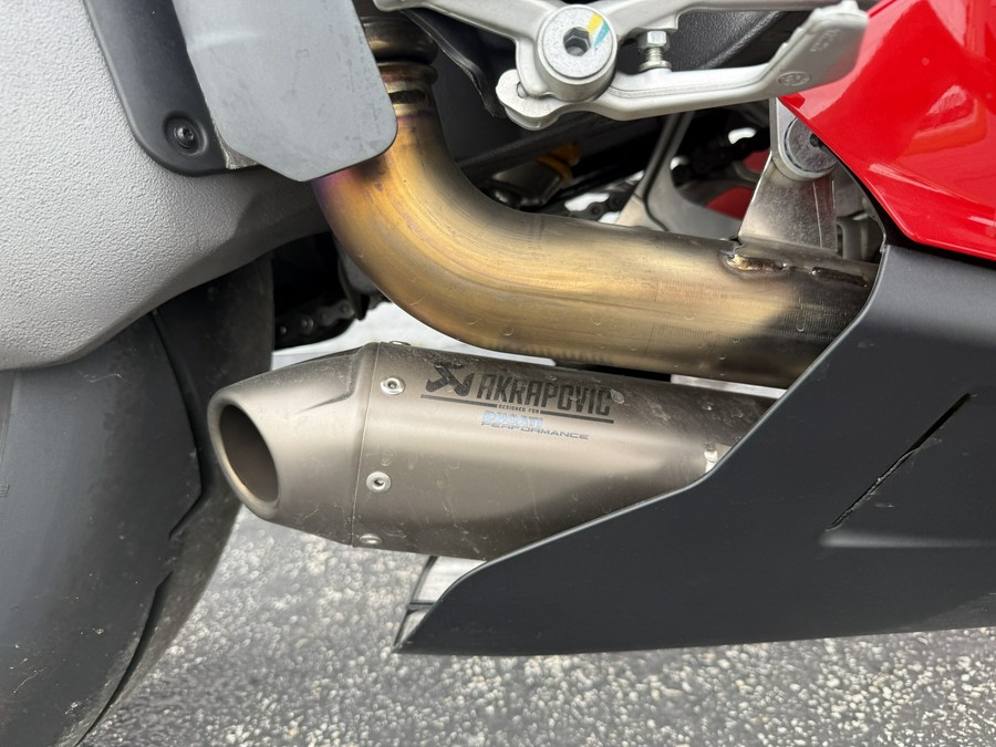 2025 Ducati Panigale V4 S - 00901C