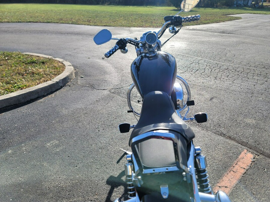 2006 Harley-Davidson Sportster® 883 Custom Vivid Black