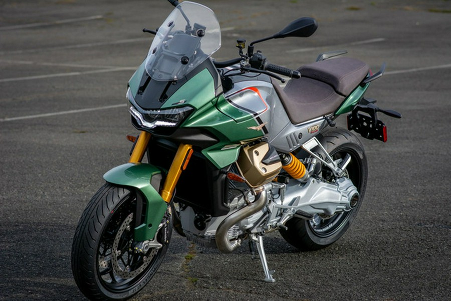 2024 Moto Guzzi V100 Mandello S