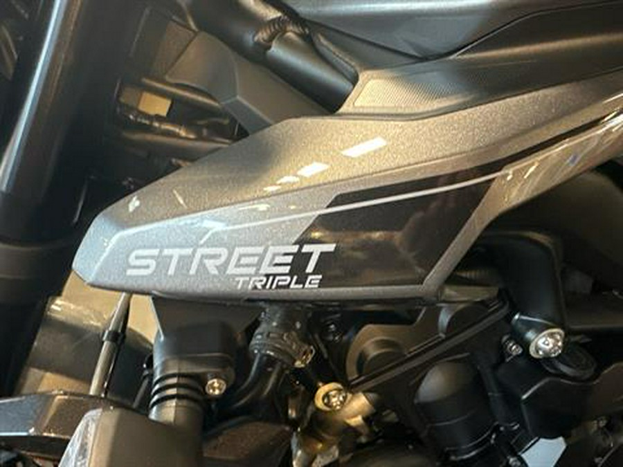 2024 Triumph Street Triple 765 R