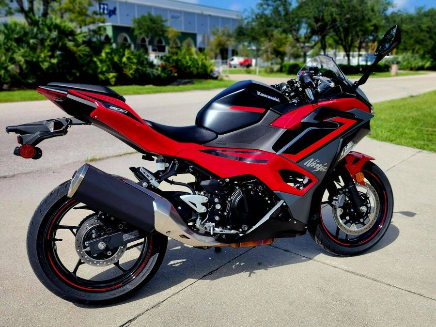 2025 Kawasaki NINJA 500 ABS