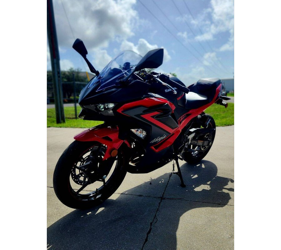 2025 Kawasaki NINJA 500 ABS