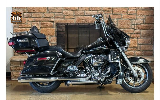 2016 Harley-Davidson® Ultra Limited Black Quartz