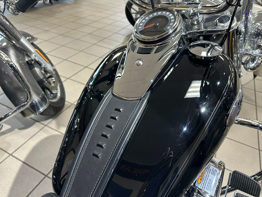 2024 Harley-Davidson Heritage Classic 114