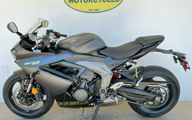 2025 Triumph Daytona 660 Satin Granite/Satin Black