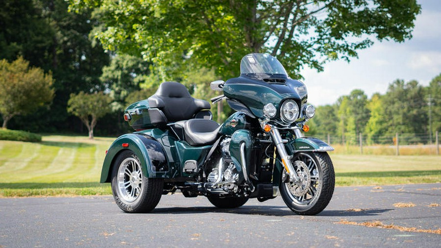 2024 Harley-Davidson® FLHTCUTG - Tri Glide® Ultra