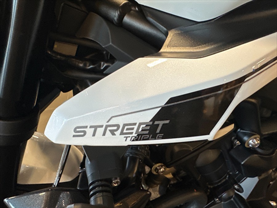 2024 Triumph Street Triple 765 R