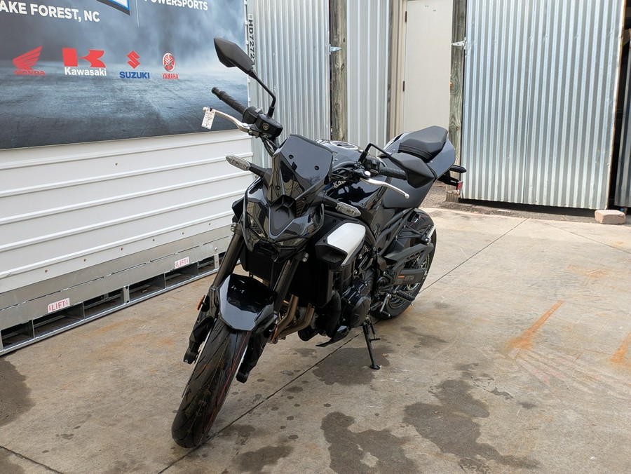 2025 Kawasaki Z900 ABS
