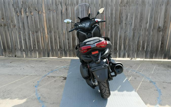 2025 YAMAHA XMAX