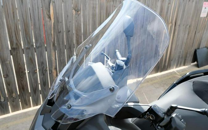 New 2025 YAMAHA XMAX