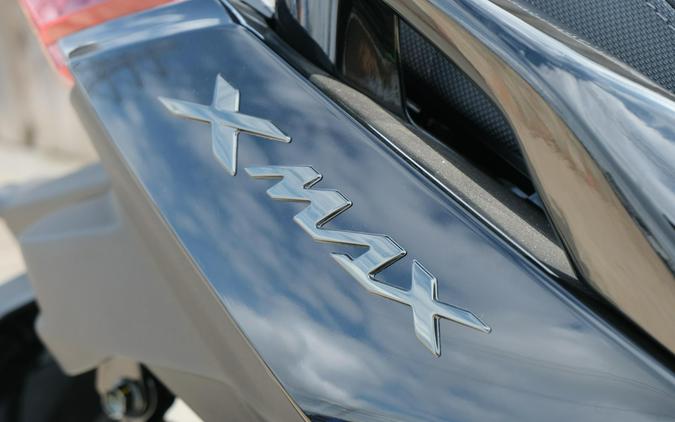 2025 YAMAHA XMAX