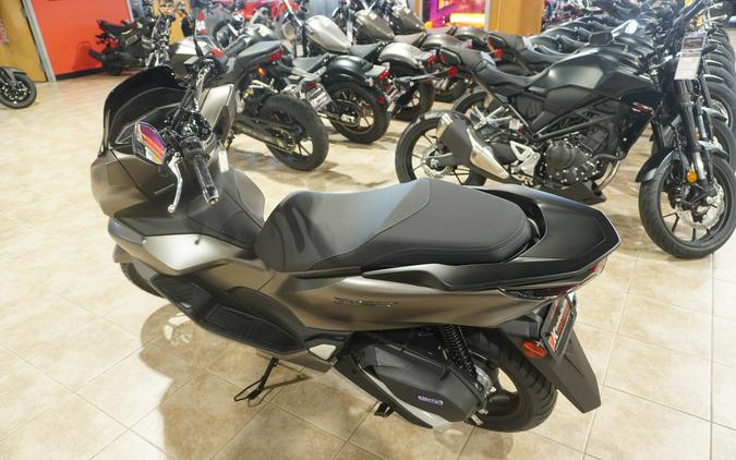 2023 Honda PCX150AP