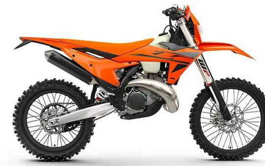 FIRST LOOK! KTM INTRODUCES 2024 KTM 300XC-W HARD-ENDURO MODEL