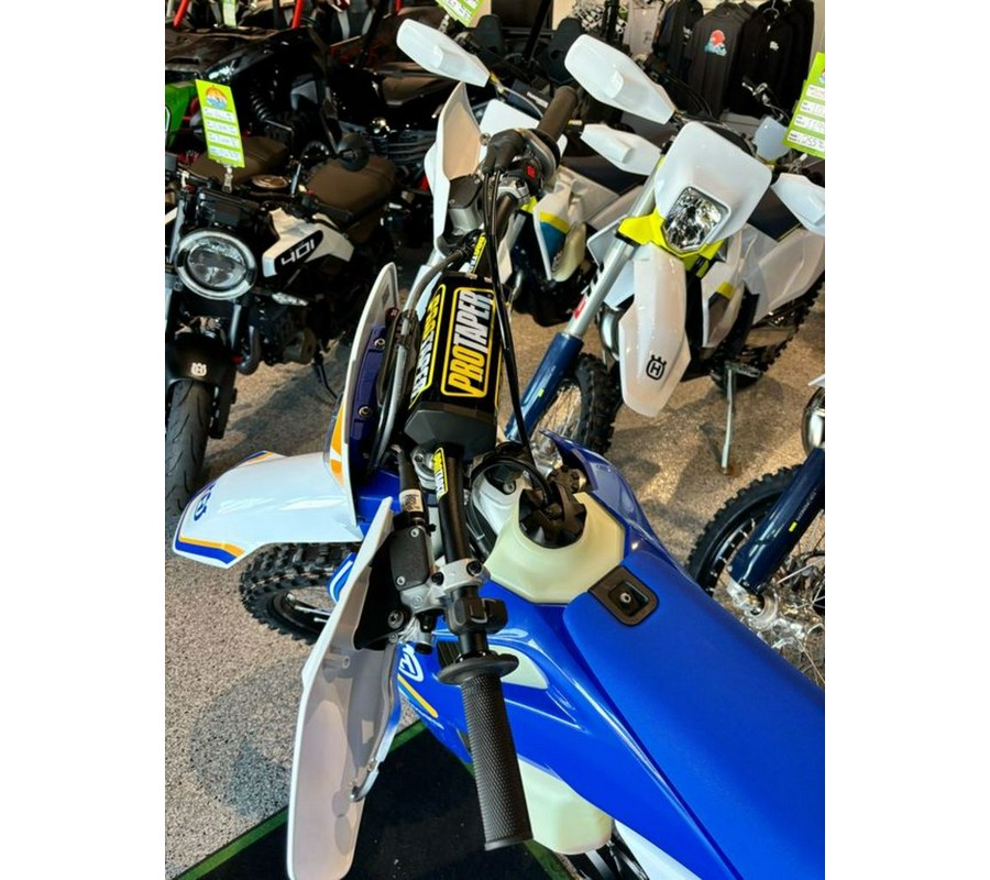 2025 Husqvarna® TE 300 Heritage