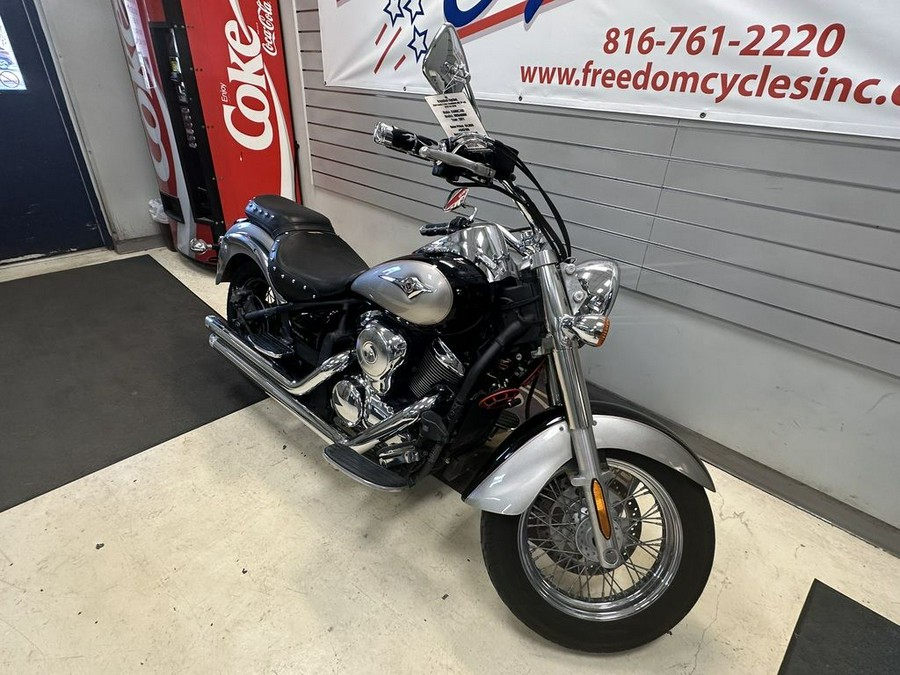 2011 Kawasaki Vulcan® 900 Classic LT