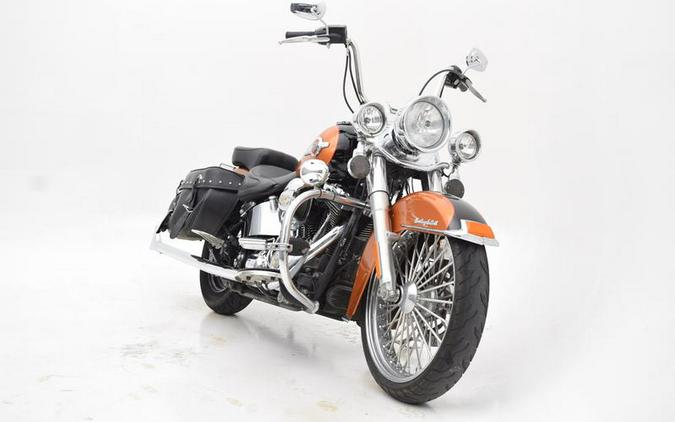 2016 Harley-Davidson® FLSTC - Heritage Softail® Classic