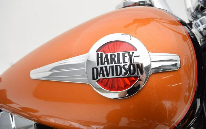 2016 Harley-Davidson® FLSTC - Heritage Softail® Classic