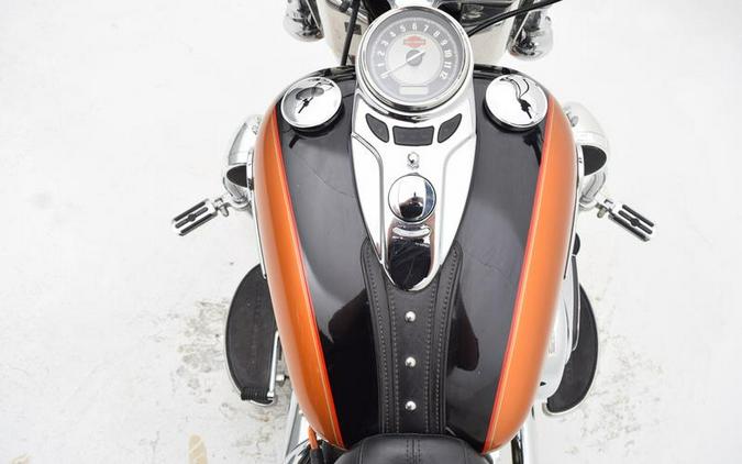 2016 Harley-Davidson® FLSTC - Heritage Softail® Classic