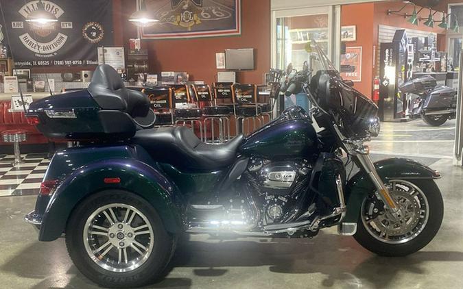 2021 Harley-Davidson Trike FLHTCUTG - Tri Glide Ultra